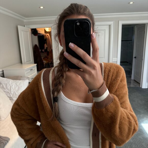 Aritzia Sunday Best Lamora Cardigan – Size Small - Picture 3 of 6